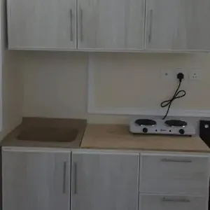 تحقق من التوفر